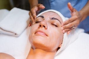 Peelingi chemiczne – Vitall Clinic – Kosmetologia